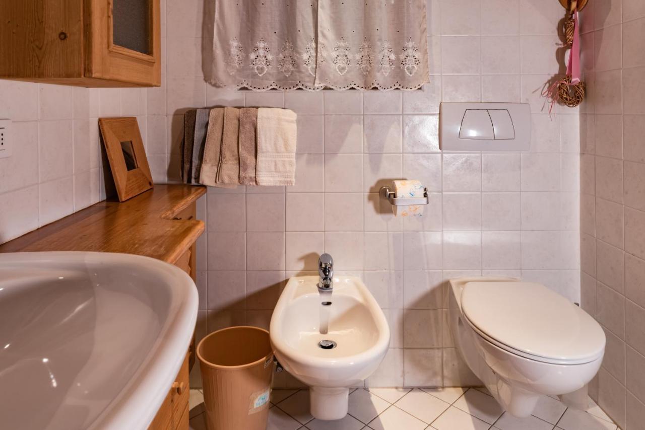 Sciliarguesthouse-Due Piani Parcheggio Privato 卡斯特尔罗托 外观 照片